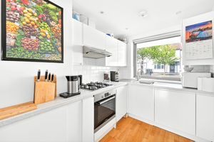 Photo 18- click for photo gallery